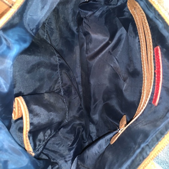 TOMMY HILFIGER hand bag👜 - Picture 4 of 7